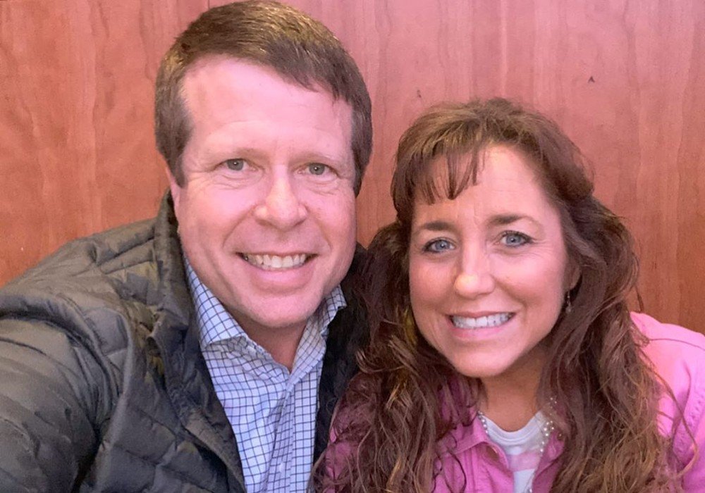 Counting On – Jim Bob & Michelle Duggar Celebrate 36th Wedding Anniversary, But Their Kids Seemingly Forgot