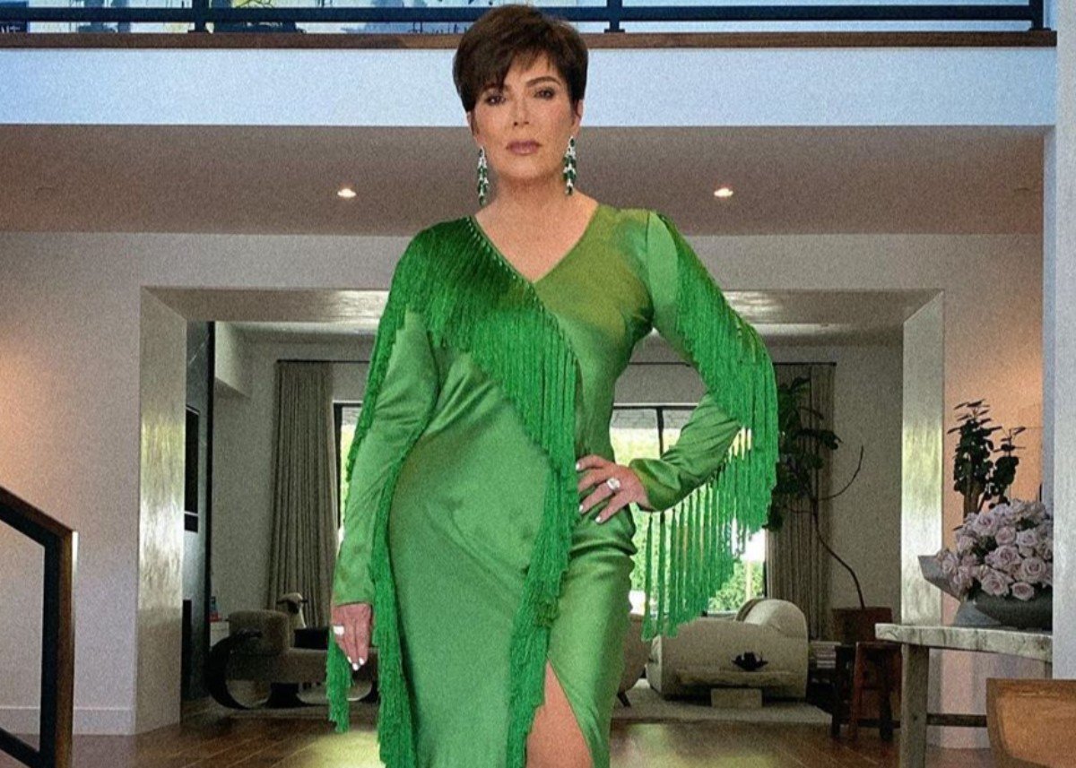 Kris Jenner Is A Green Goddess In Diane Von Furstenberg