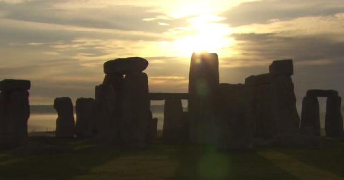 Archaeologists pinpoint original location of Stonehenge boulders