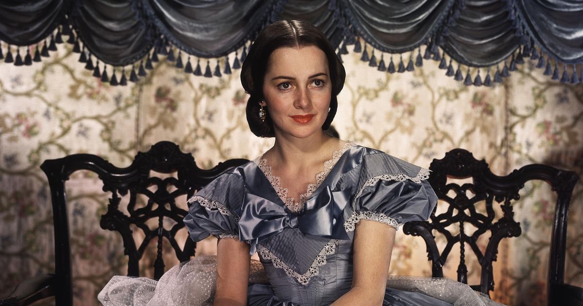 Olivia de Havilland dead: Tributes paid as Hollywood Golden Age icon dies at 104