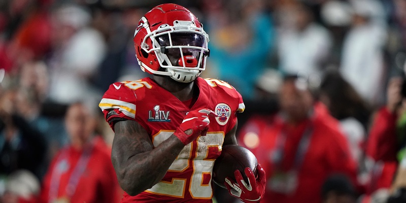 Chiefs RB Damien Williams opting out due to mother’s cancer