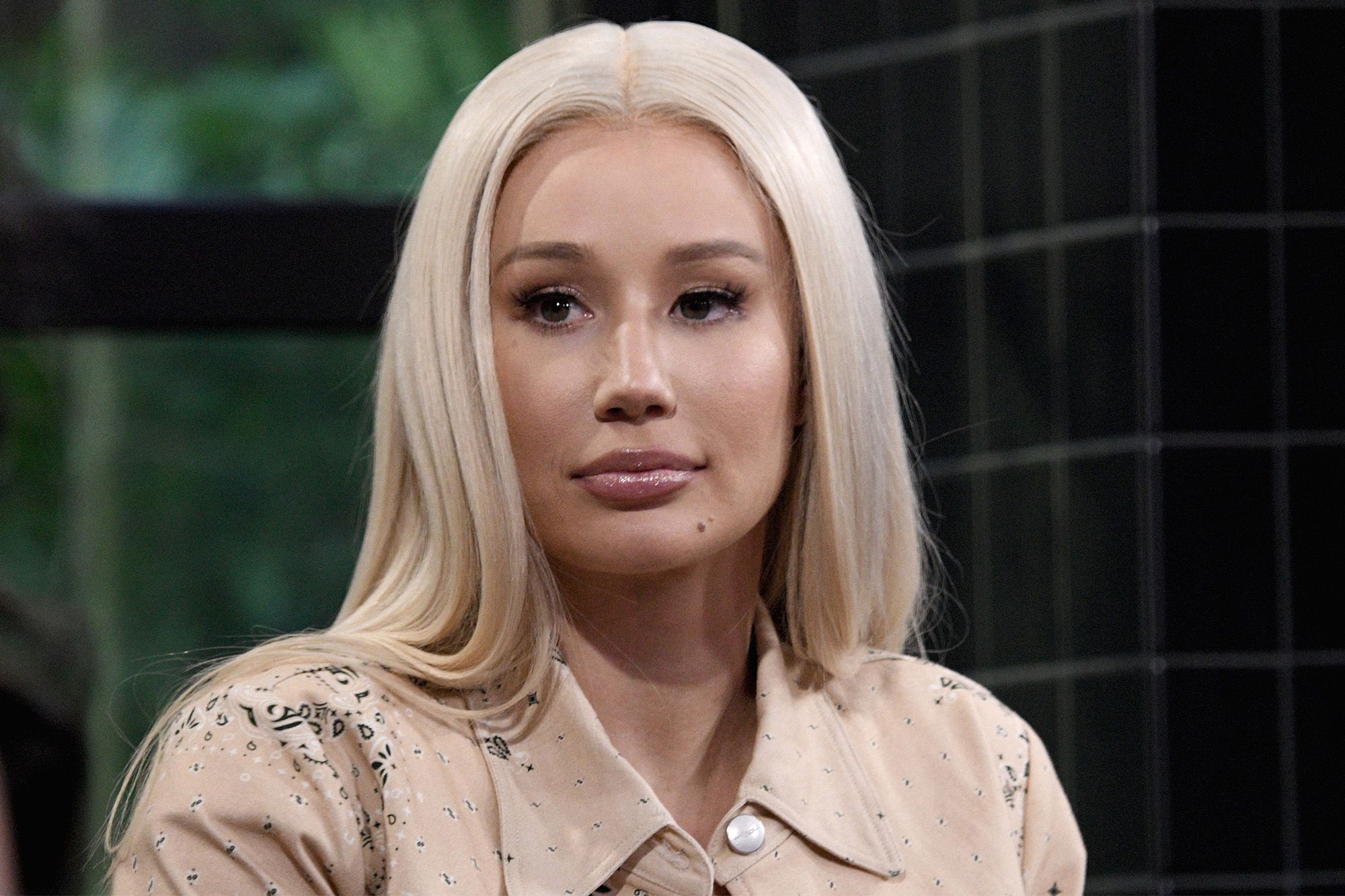 Iggy Azalea Reportedly Inspired By Kylie Jenner To Keep Her Pregnancy A Secret – But Unlike The KUWTK Star She Still Won’t Share Any Pics Of Her Son!