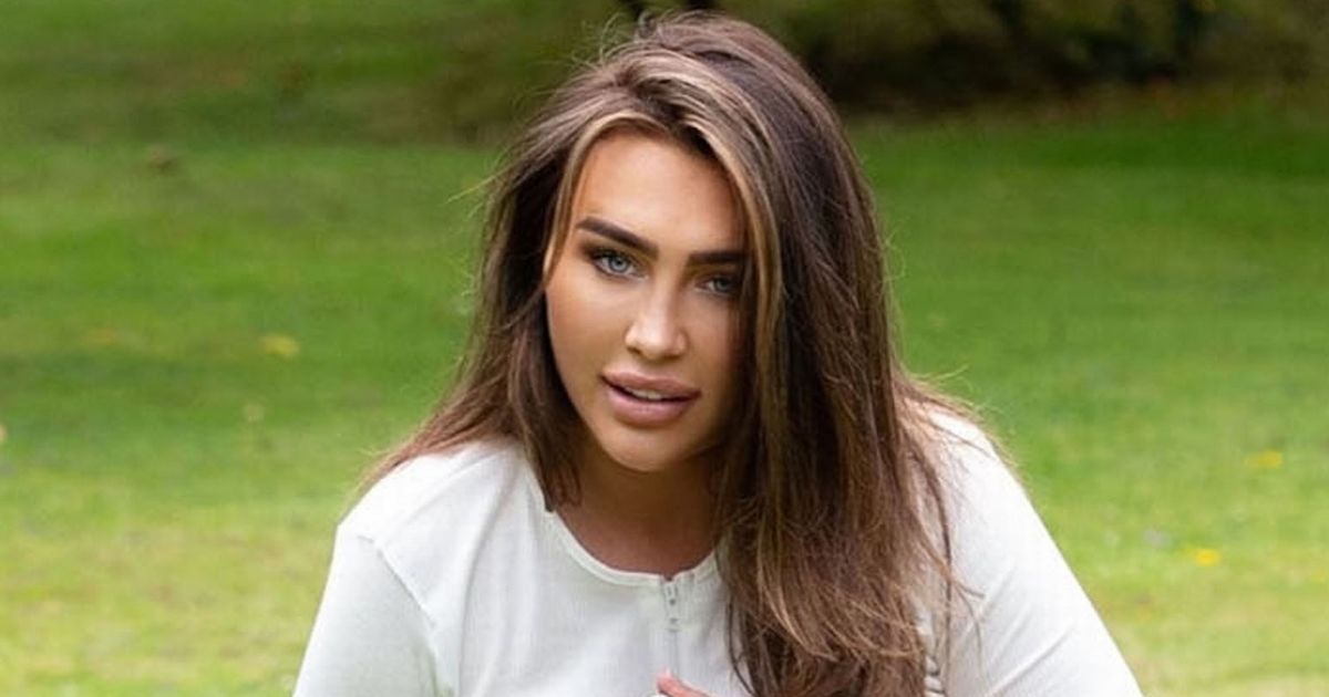 Lauren Goodger unveils flawless look after puzzling fans with throwback pics