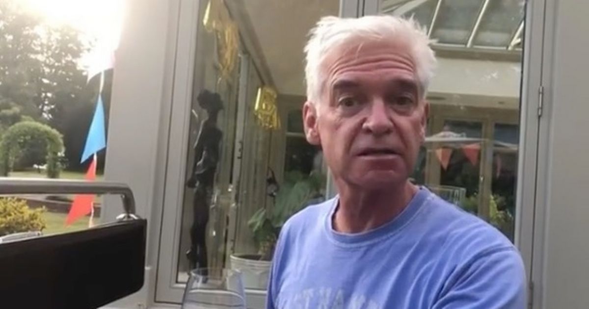 Phillip Schofield gives rare sneak peek at family BBQ in sprawling garden