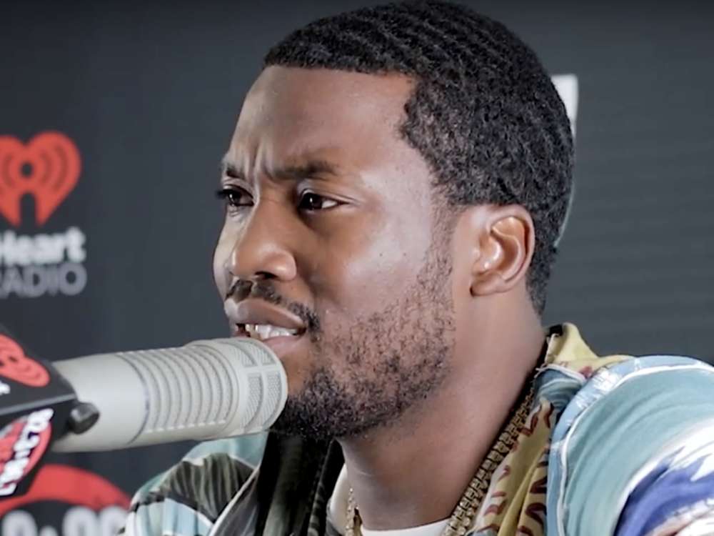 Meek Mill Addresses Fan Backlash To His Nicki Minaj Pregnancy Tweet – Tells Them To ‘Get In Their Body’ And ‘Chill’