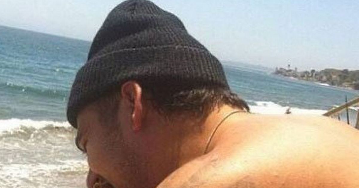 Rob Kardashian shares rare shirtless pic after debuting dramatic weight loss