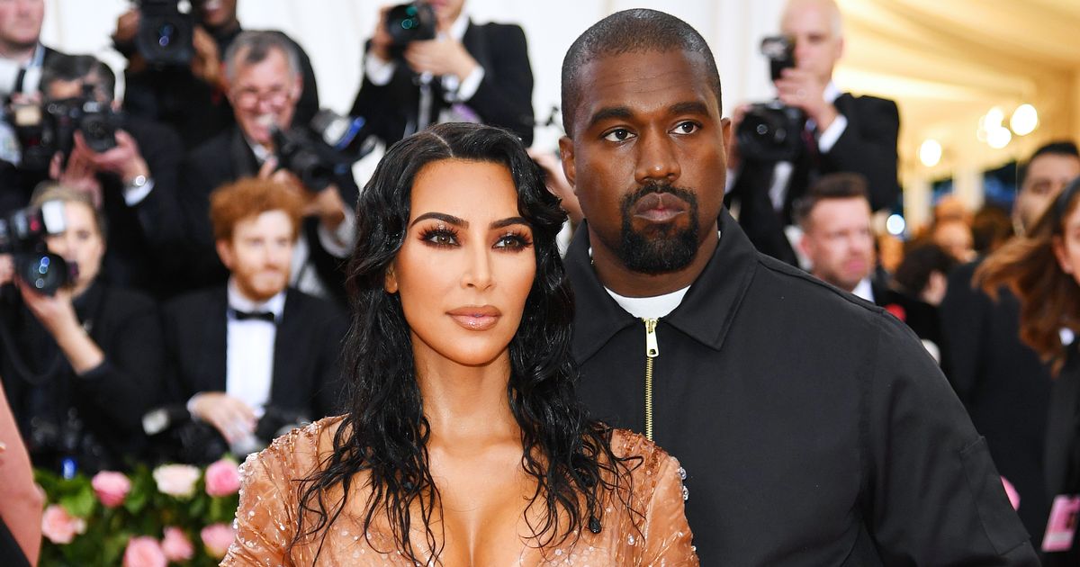 Kanye West apologises for hurting Kim Kardashian and begs her to forgive him