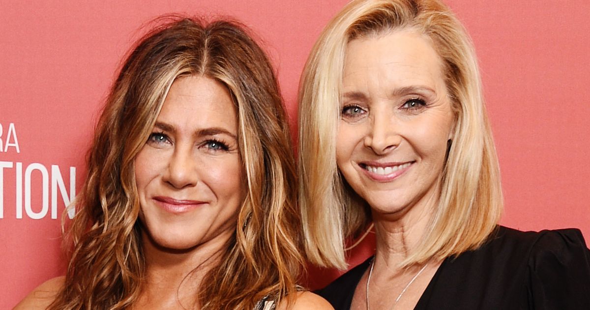 Jen Aniston ‘declares love’ for Friends co-star Lisa Kudrow on 57th birthday