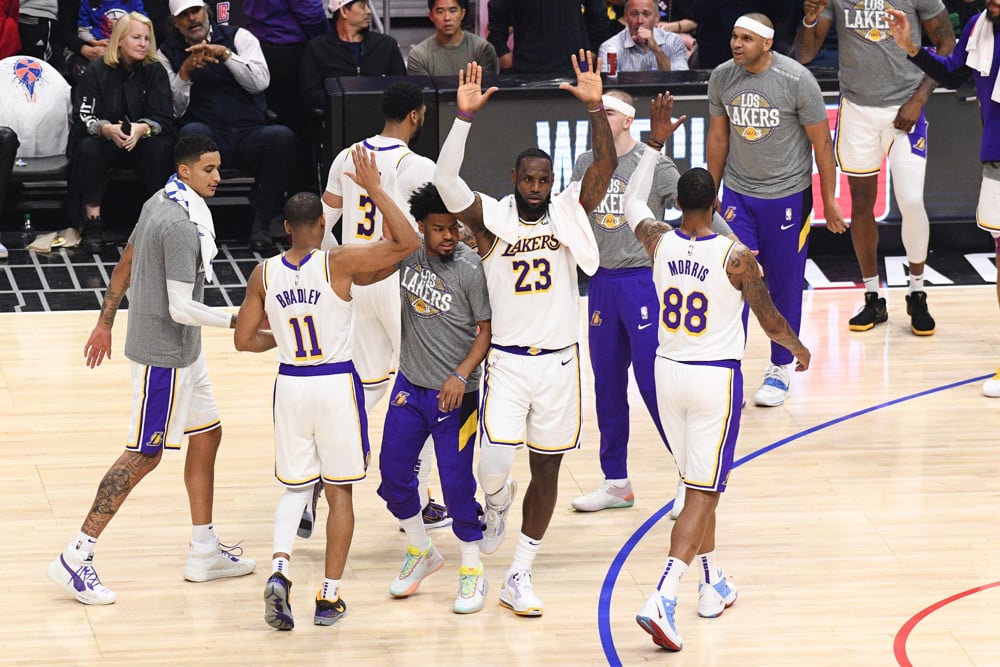 LeBron James Saves the Lakers in the Opener Against the Clippers, 103-101