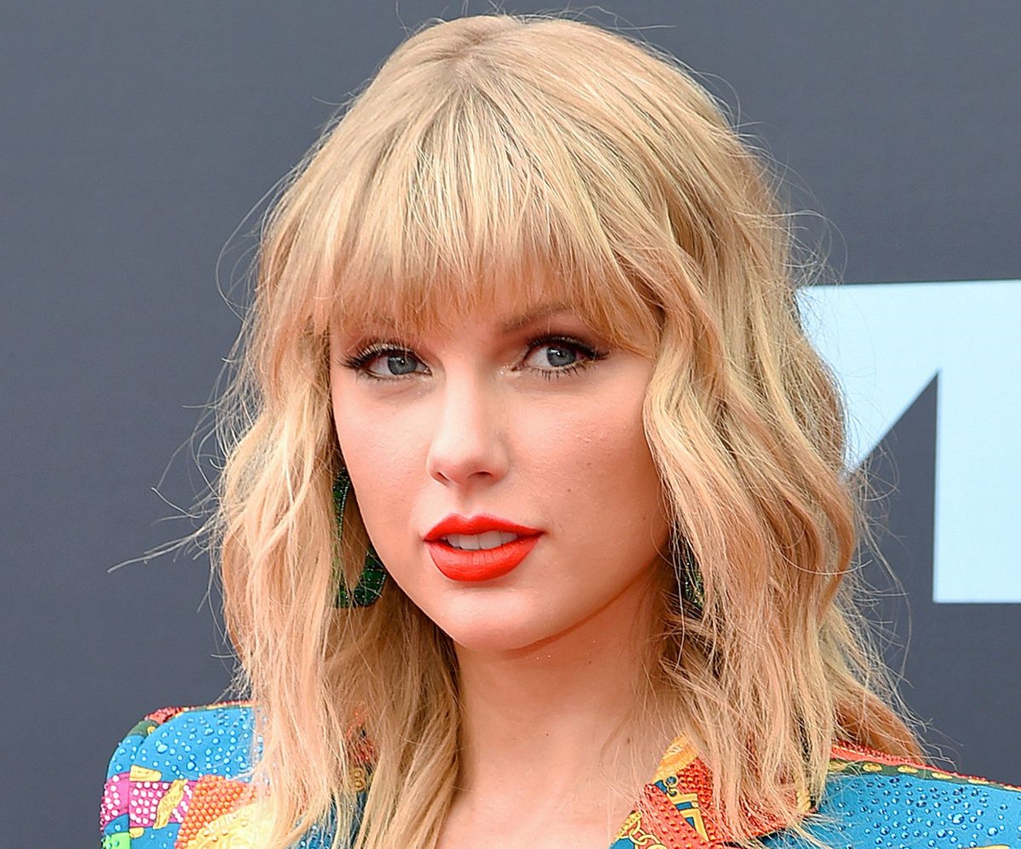 Taylor Swift  Has A Huge And Happy Surprise For Fans — It Might Rain On Kanye West’s Parade