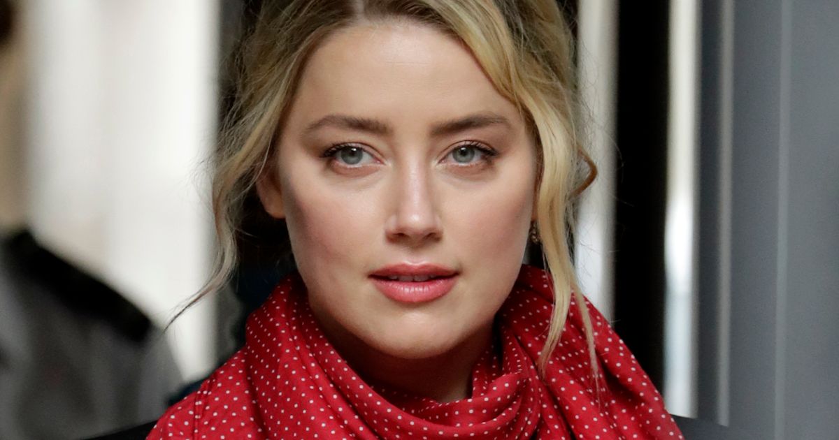 Amber Heard is ‘faecal phobic and couldn’t have put poo in Johnny Depp’s bed’