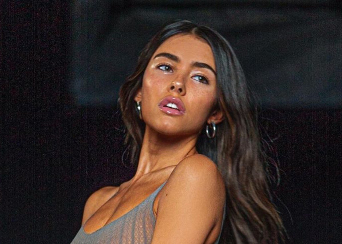 Madison Beer Exudes Hollywood Glamour As She Wears Vintage Bra