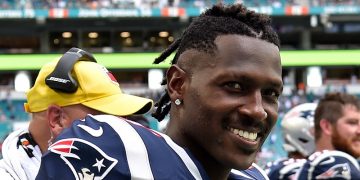 NFL suspends Antonio Brown for 8 games