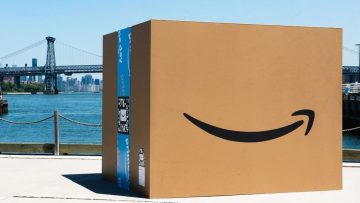 Amazon Workers Start Unprecedented Actions to Defend Their Right to Speak Up -- Do They Have a Point?