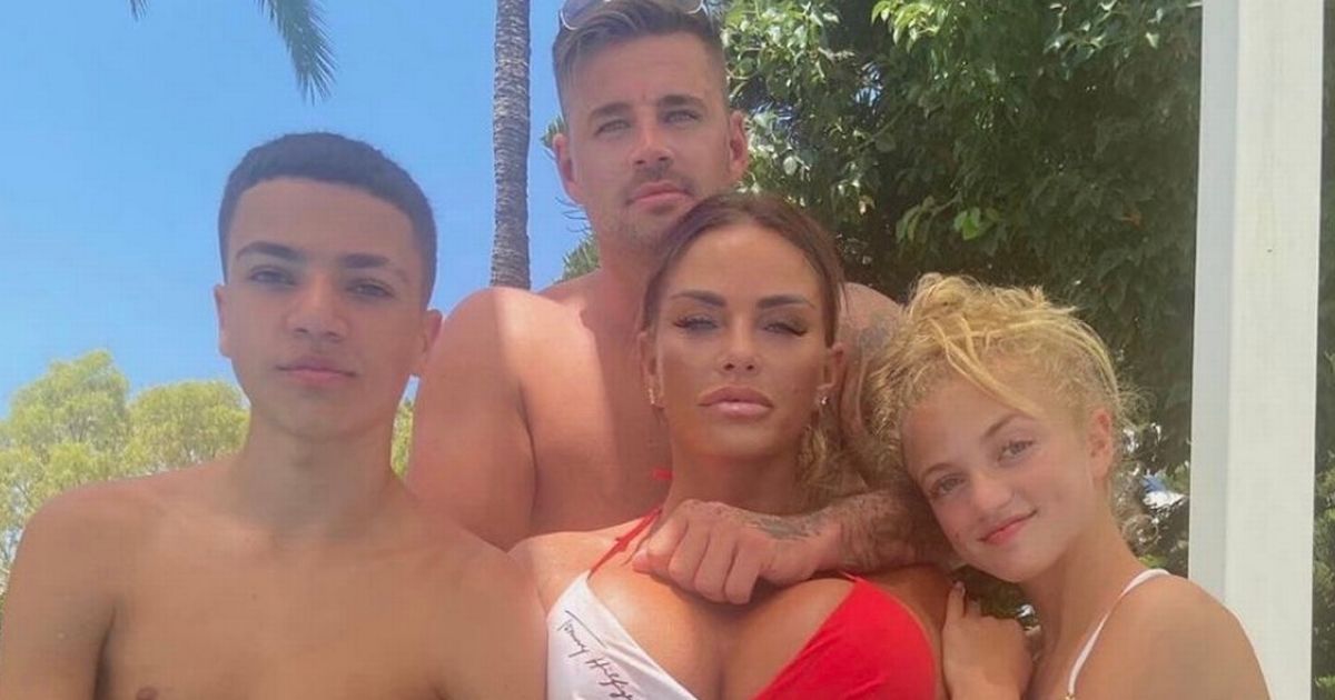 Katie Price staying on holiday after breaking feet as she puts the kids first