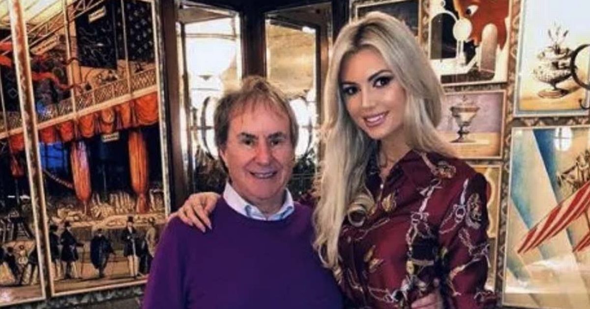 Chris De Burgh’s daughter Rosanna pregnant with twins after 14 miscarriages