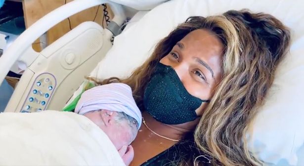 Ciara gives birth