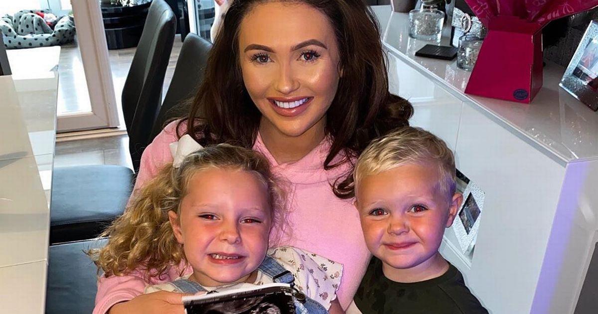 Charlotte Dawson shares pregnancy news with niece and nephew after dad died