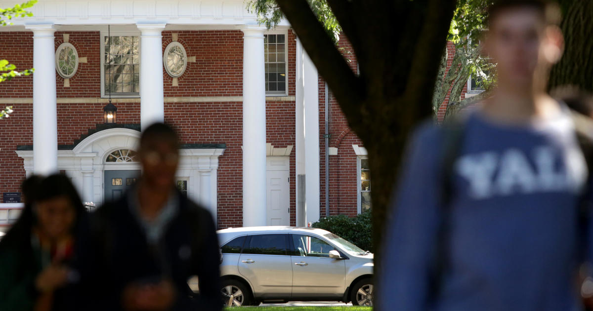 DOJ accuses Yale of discriminating against Asian, White applicants