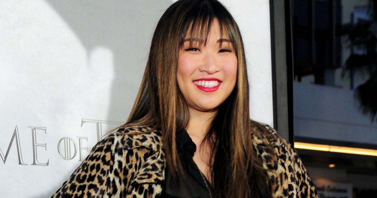 Glee star Jenna Ushkowitz announces engagement to longterm boyfriend