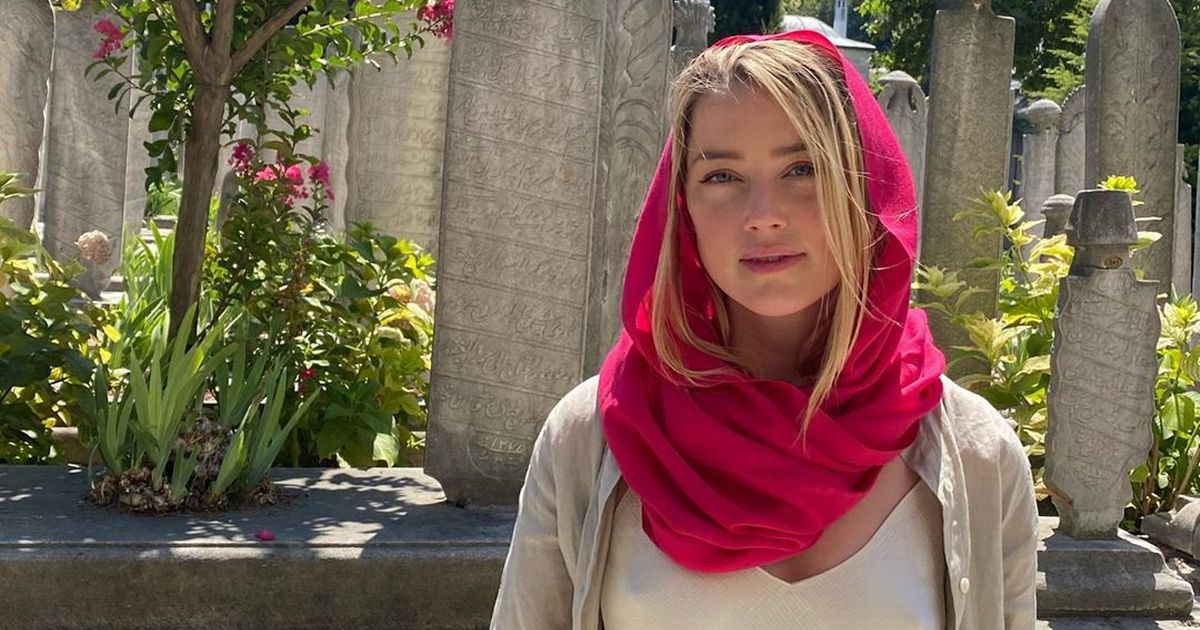 Amber Heard’s savage dig at critics slamming her for ‘not wearing bra’ in mosque