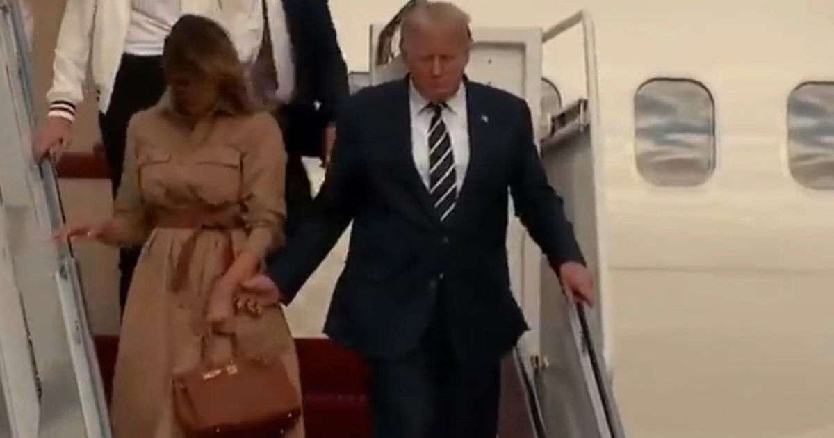 Donald Trump trying to ’embrace Mr Darcy side’ with romantic gesture to Melania