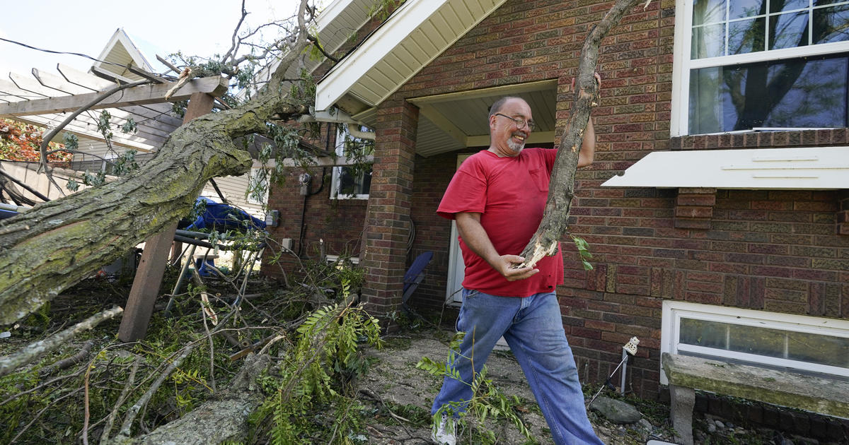 Iowa “hurting” after storm, seeks $4 billion in disaster aid