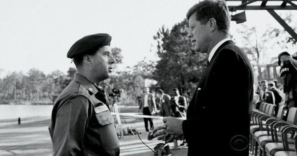 11/25: Newtown report addresses gunman’s mental health; Green Berets share special bond with JFK