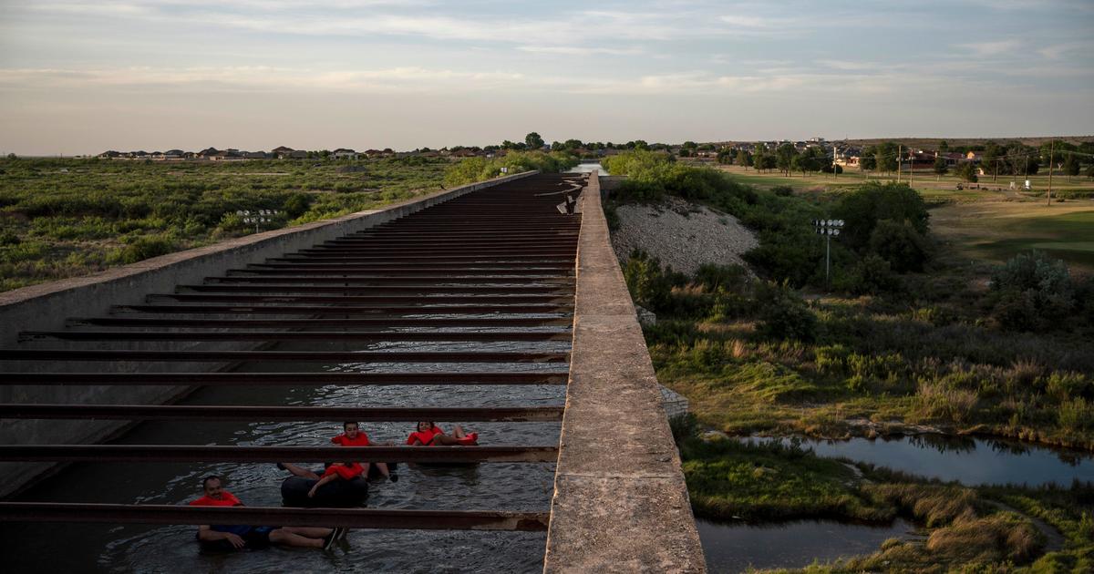 New Mexico oil boom towns hope worst is over