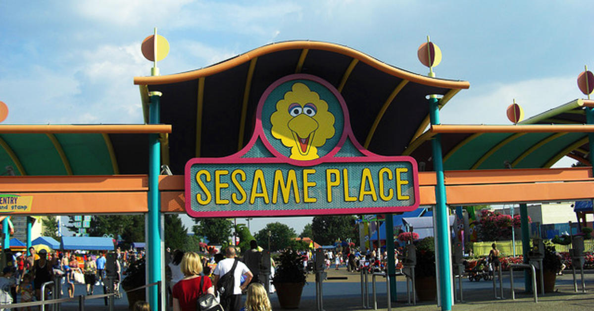 Man punches Sesame Place worker who asked him to wear a mask