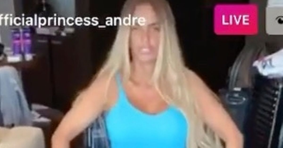 Katie Price slams claim she faked breaking her feet amid swirling bunion rumour