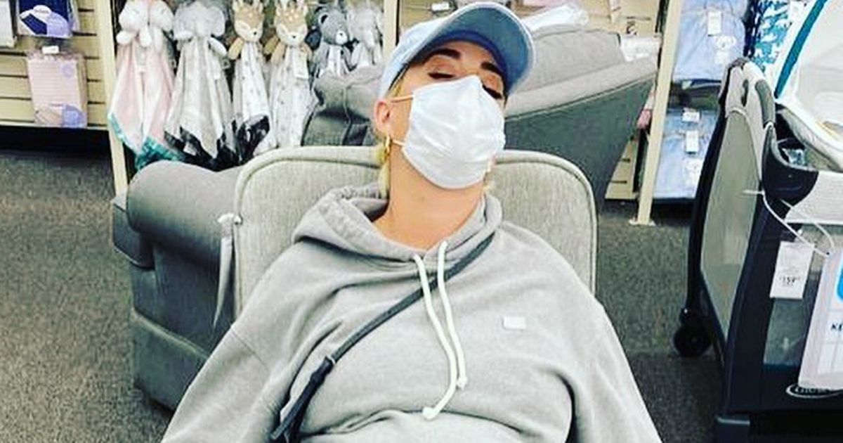 Katy Perry has ‘had it with pregnancy’ as she impatiently awaits baby’s birth