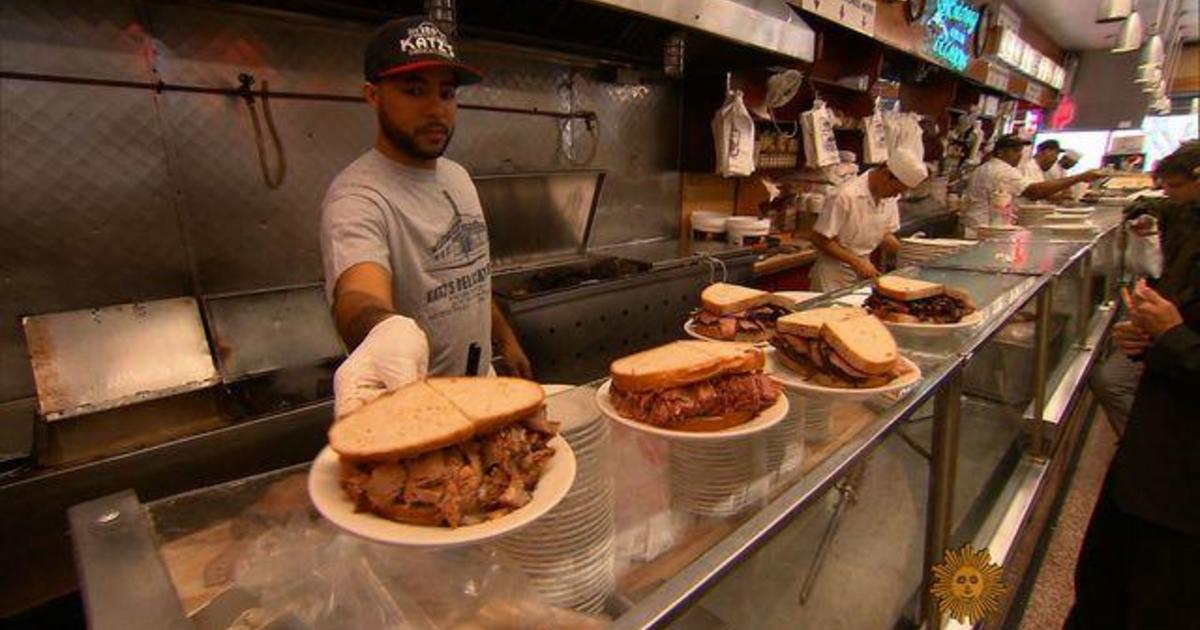 A NYC deli celebrates 125 years