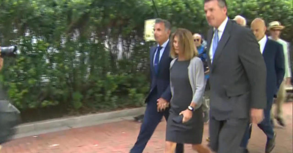 Lori Loughlin and husband sentenced in college admissions scandal case