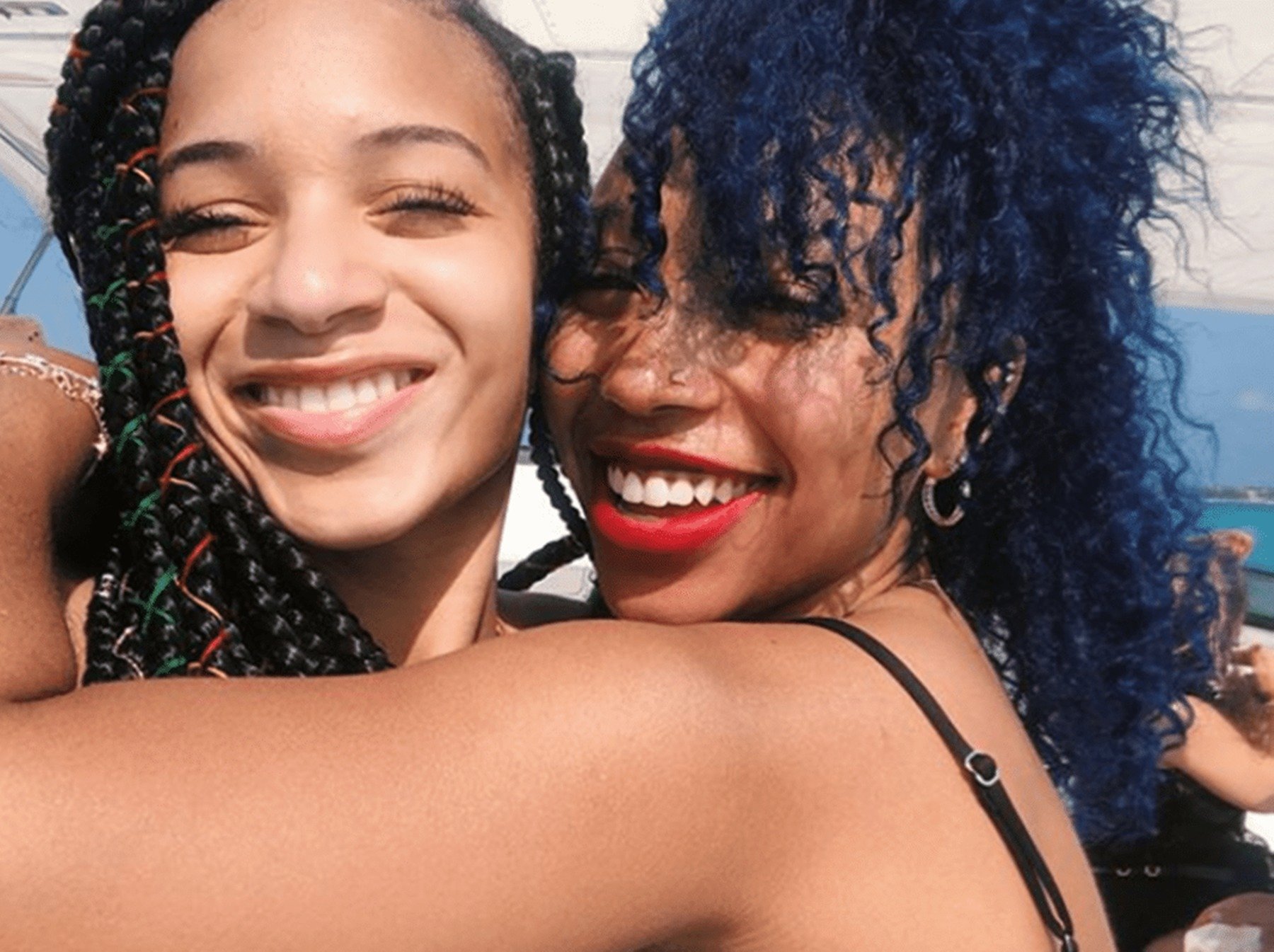 T.I.’s Daughter, Deyjah Harris, Moves Stepsister Zonnique Pullins To Tears With Kind Gesture — Tiny Harris And T.I.’s Children Are Bonding Over The Miracle Of Life