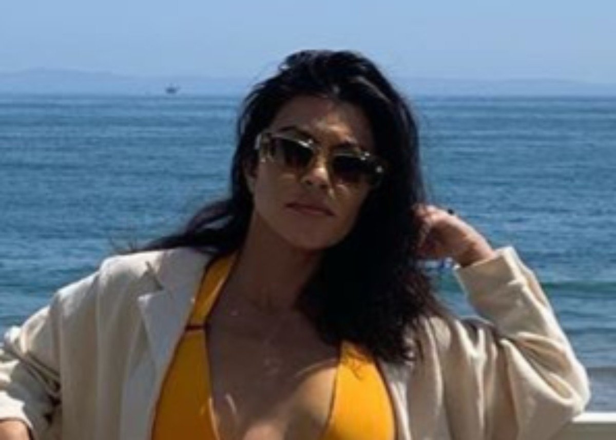 Kourtney Kardashian Is Gorgeous In Montce Two Piece Bathing Suit While On A Beach Trip With Scott Disick