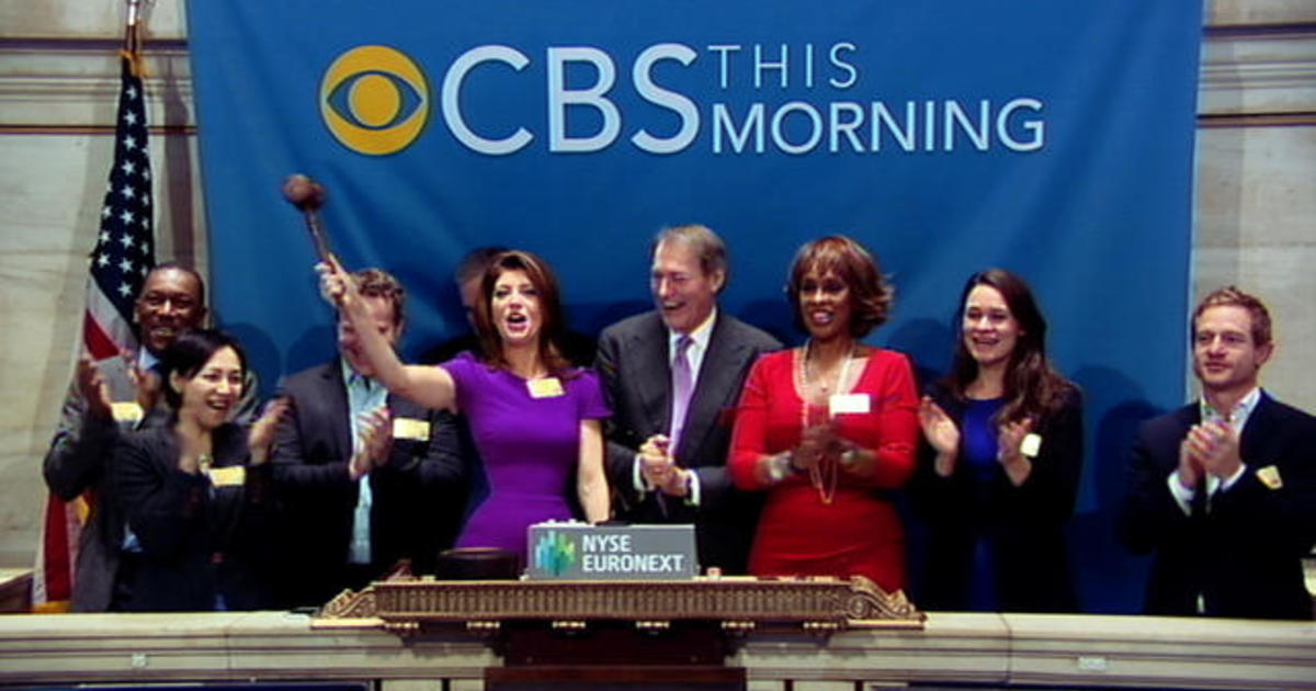 “CBS This Morning” anchor team rings NYSE Closing Bell