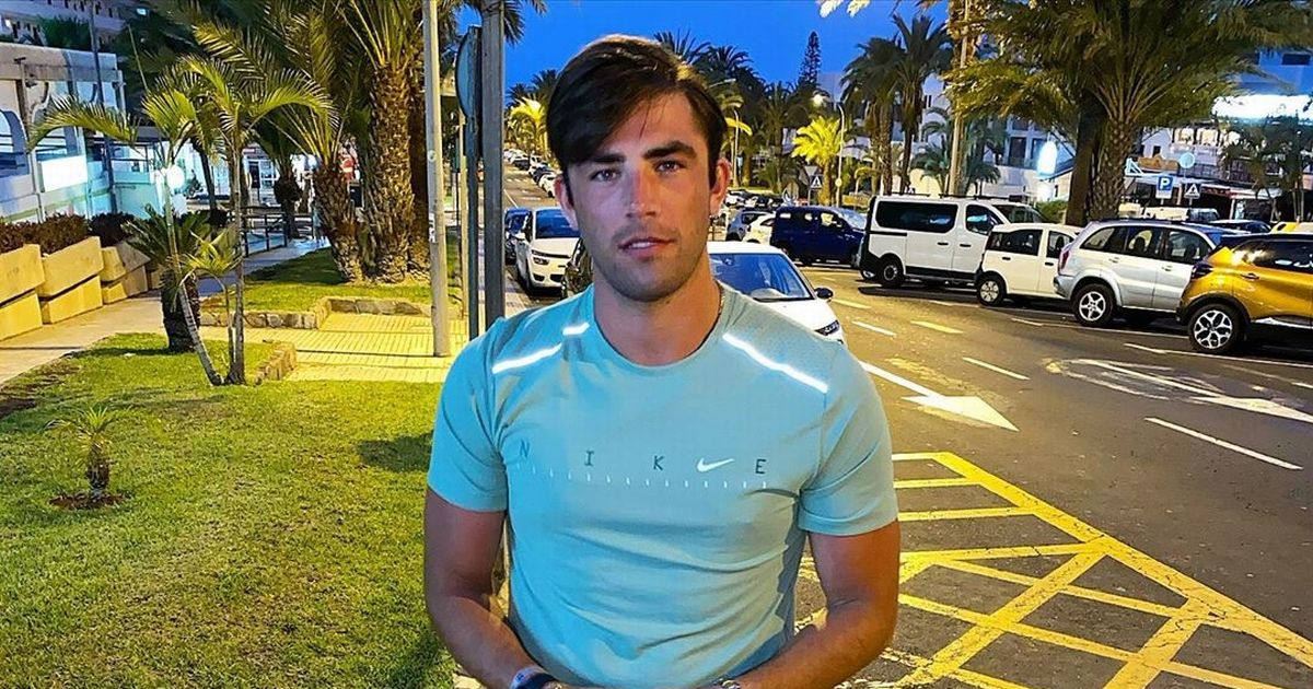 Jack Fincham kissed student, 17, in Tenerife before going public with girlfriend