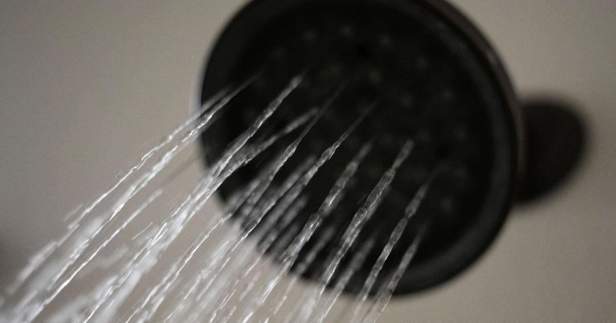 Administration wants showerhead rules relaxed