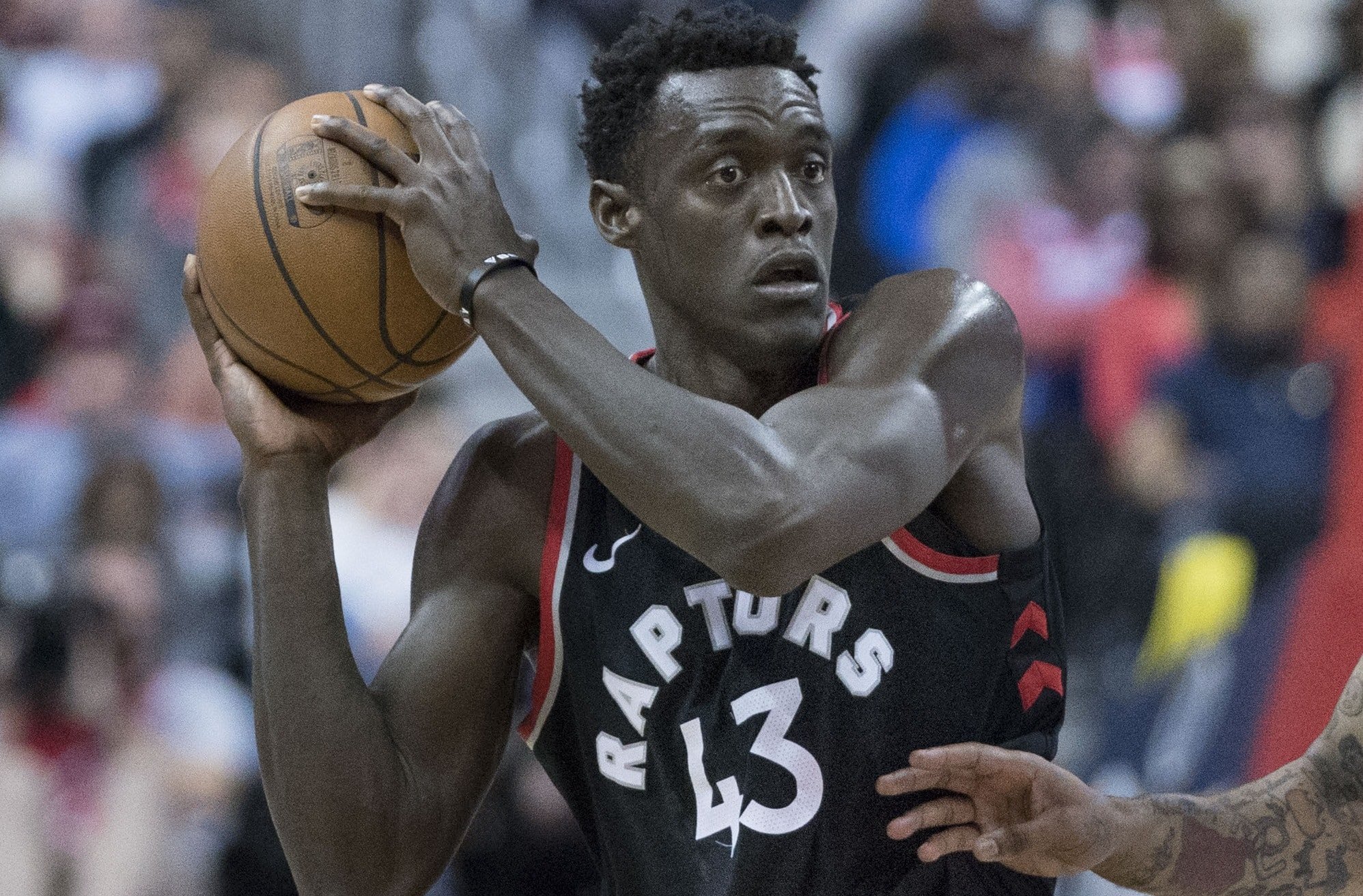 Toronto Raptors Survive Miami’s Comeback, Defeat the Heat in a Tight Finish, 107-103