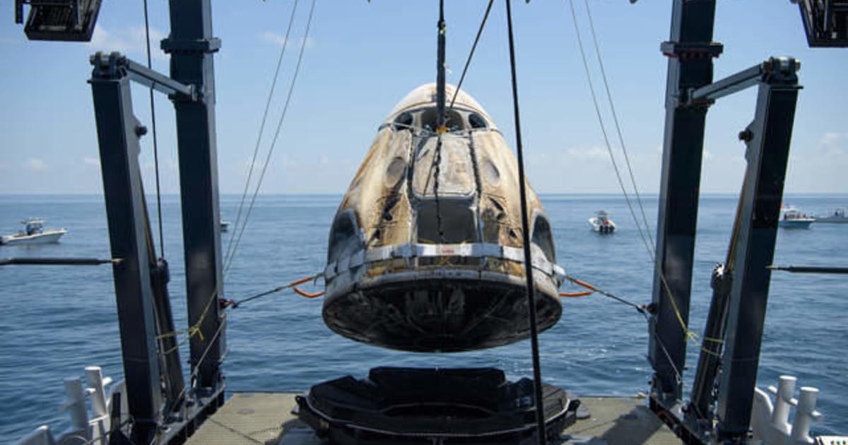 SpaceX splashdown marks successful end to first U.S. commercial crew mission