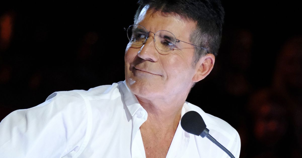 Simon Cowell might not be able to walk for months after breaking back