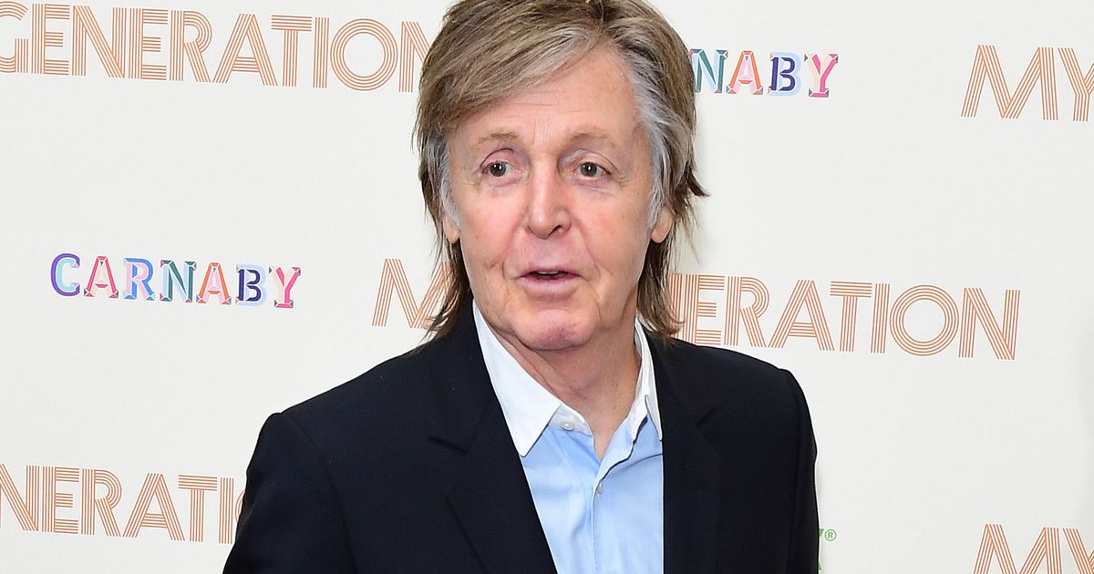 Sir Paul McCartney had an aide to tie his shoelaces before he went on stage