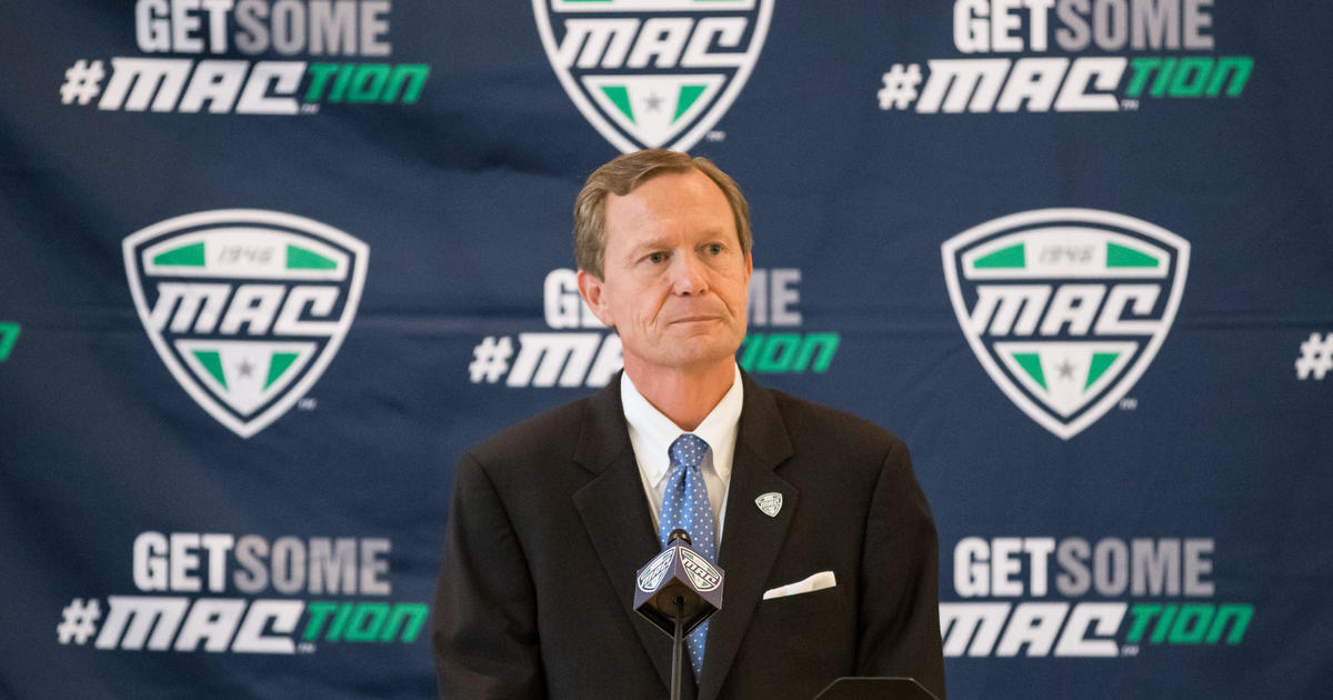 “Heartbroken”: MAC cancels fall football season over virus