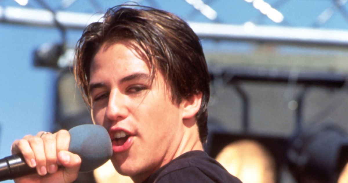 Pop star Kavana looks totally different 24 years after shooting to fame