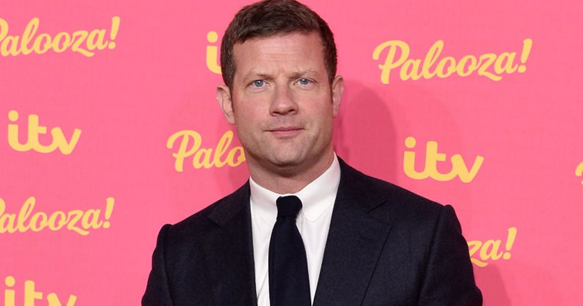 Dermot O’Leary has wedding ring stolen as police hunt for thief