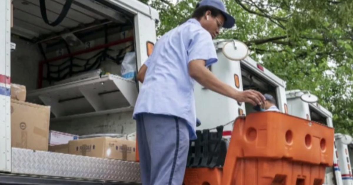 Postal Service warns states of critical mail-in voting delays