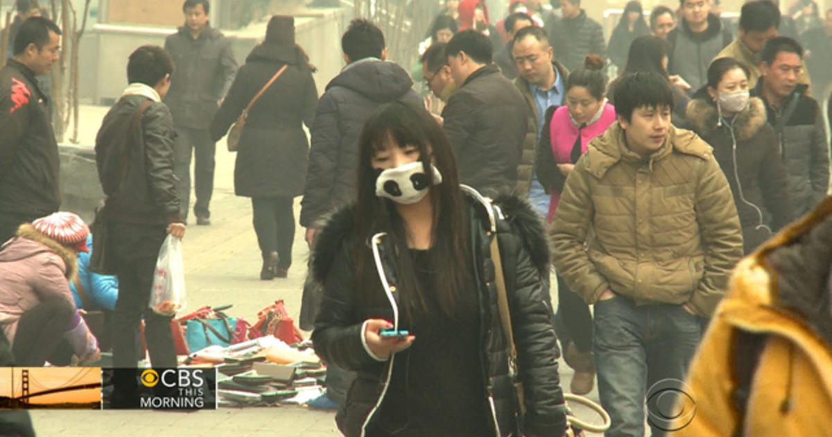 China’s super smog: Gov’t official calls Beijing pollution “unbearable”