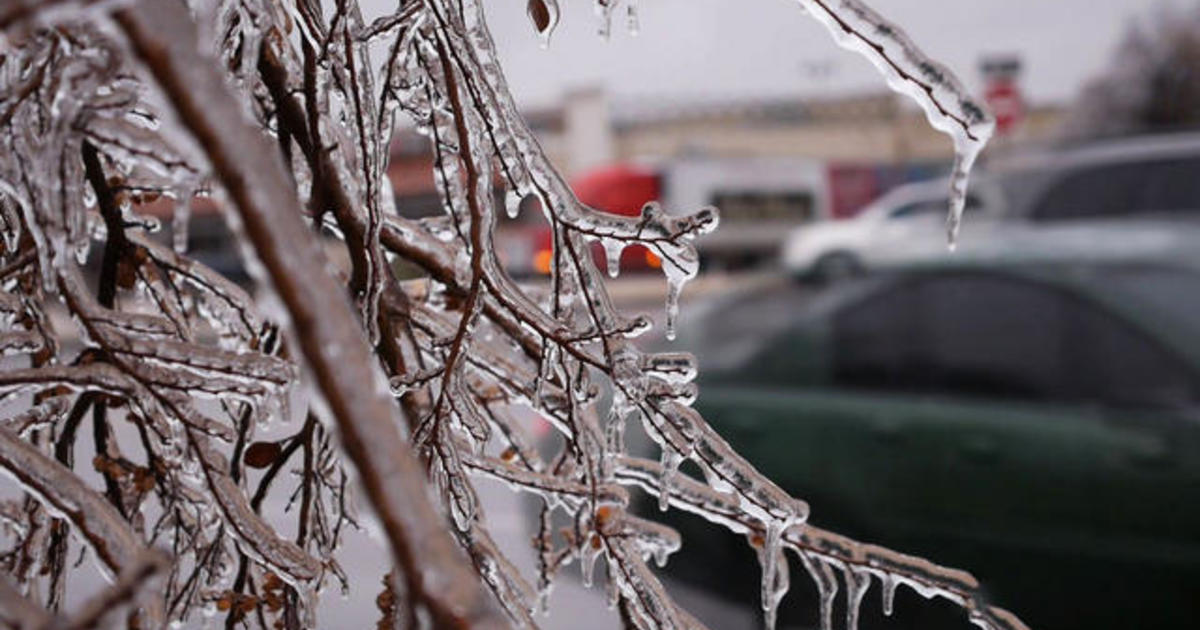 12/21: Icy storm stretching from Texas to Maine; Hollywood Park runs its last race