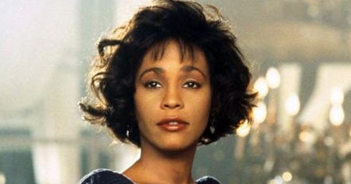 How Whitney Houston really looked – 11 lost teeth, sewn on wig and secret scars